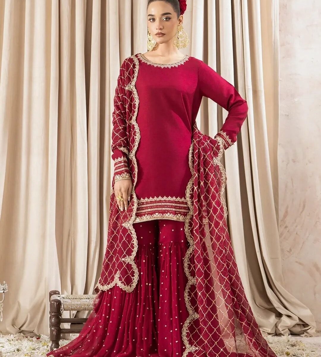 Sequnce Lehngha choli with Dupata*