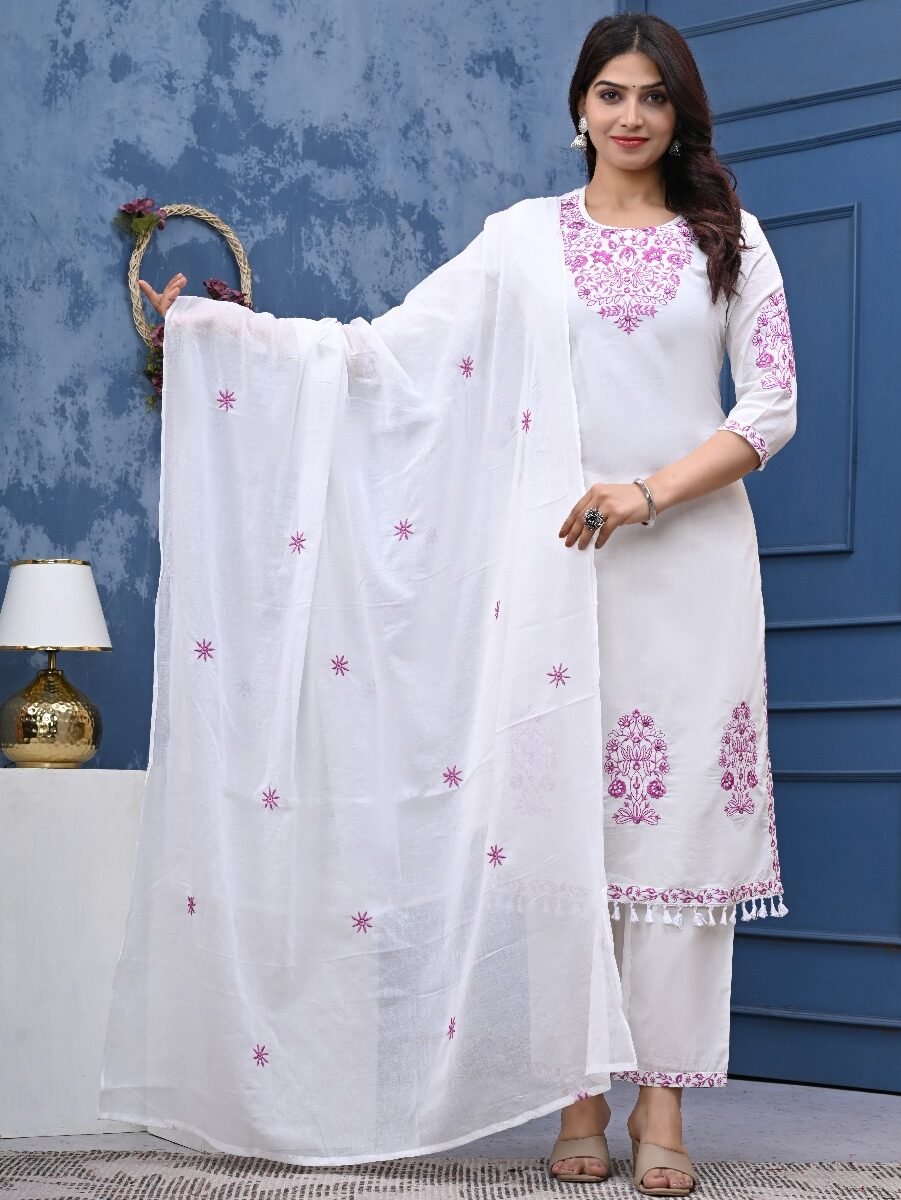 Elegant 3-Piece Kurta Set