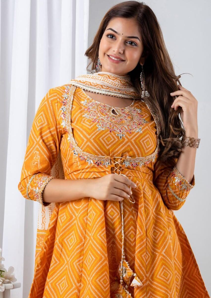 Premium Cotton beautiful   3 PCs suit set